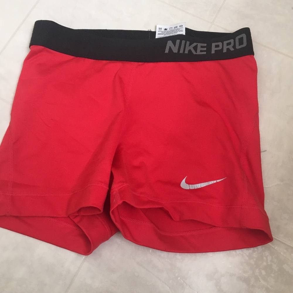 Nike Pro 2.5”
